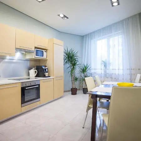 Navit With Breakfast, Near The Railway Station, The Center And The Park Apartment